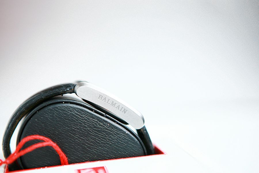 продам швейцарские часы, которые радуют- от бренда Pierre Balmain