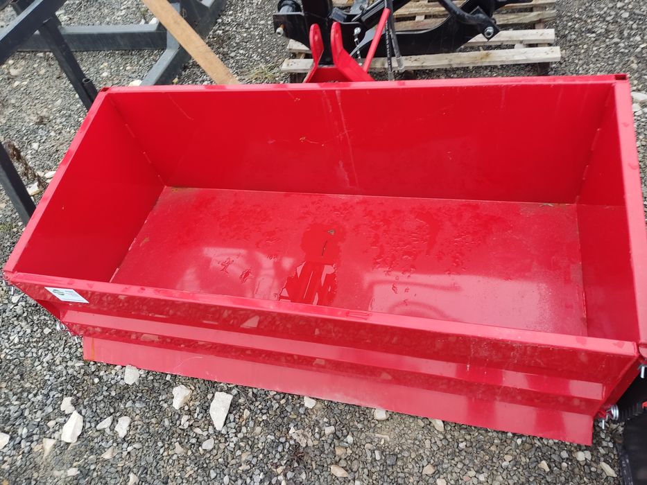 skrzynia załadunkowa na tył trakotra- dowóz na terenie polski