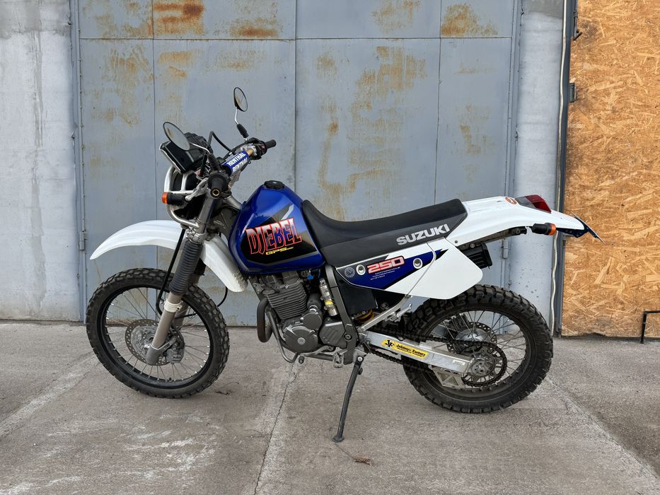 Suzuki Djebel 250XC Gps Version