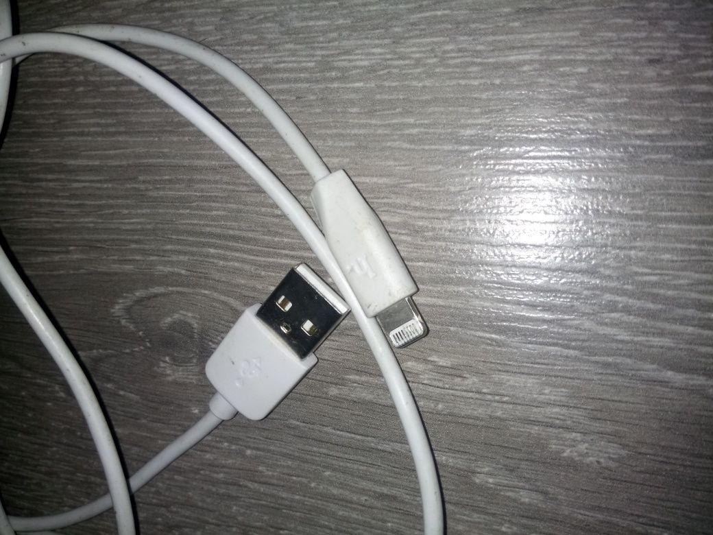 кабель iPhone USB зарядний