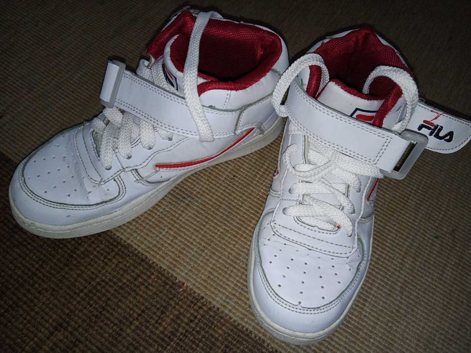 Кросівки  дитячі