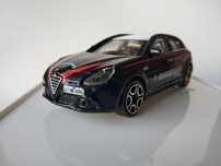 1/43 Alfa Romeo Giulietta "Carabinieri" (2012)