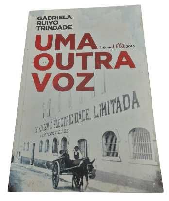 Uma Outra Voz, de Gabriela Ruivo Trindade