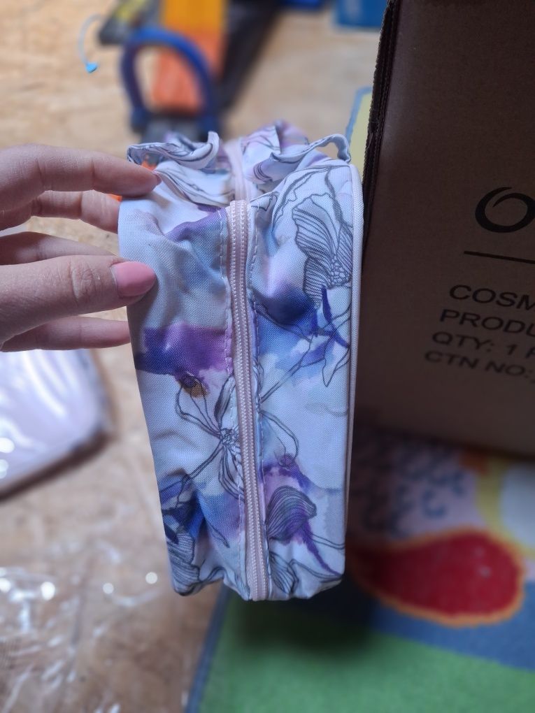 NOWE kosmetyczka oriflame novage