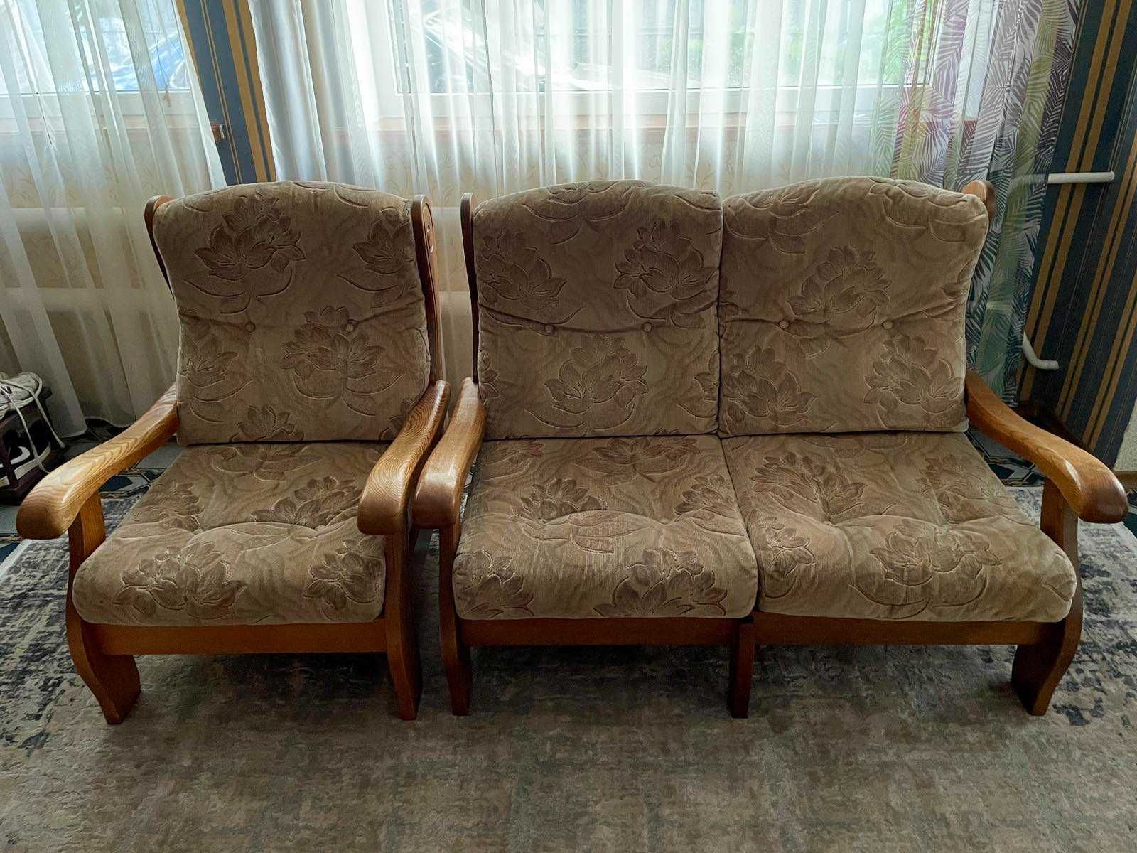 Продам дубовий диван + крісло