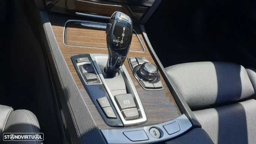 Vendo BMW série 7. Ler texto