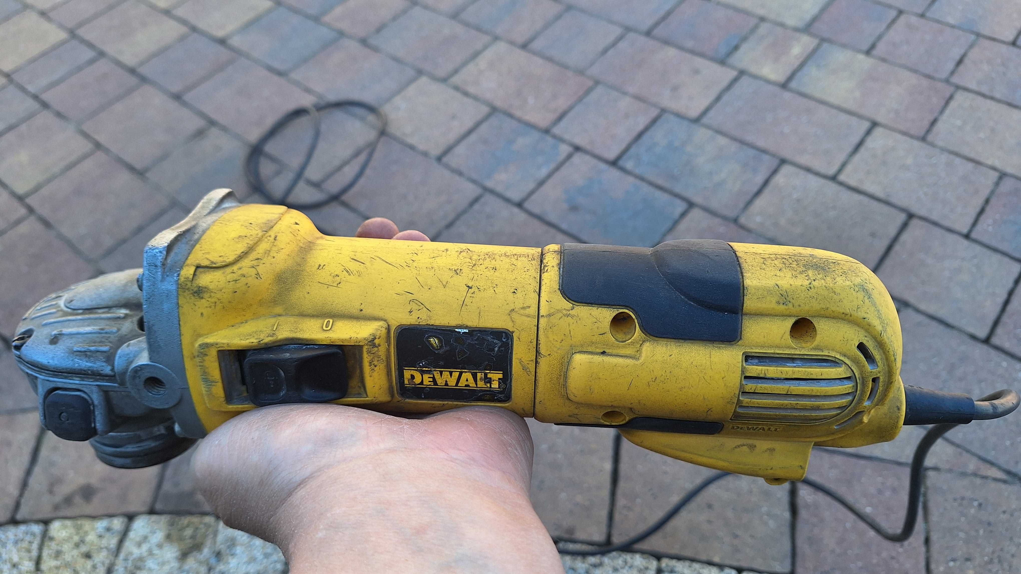 Szlifierka kątowa DeWalt D28133-QS, 1200W 125mm