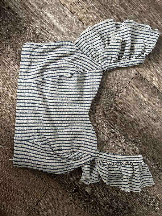 Top biały w paski reserved