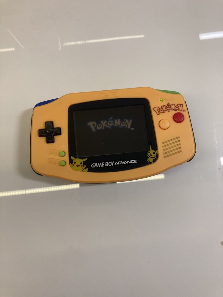 Game Boy Advance + pokemon