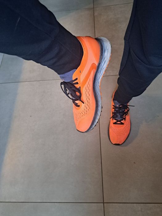Buty sportowe do biegania KIPRUN damskie r. 39 24,5 cm pomarańczowo-gr