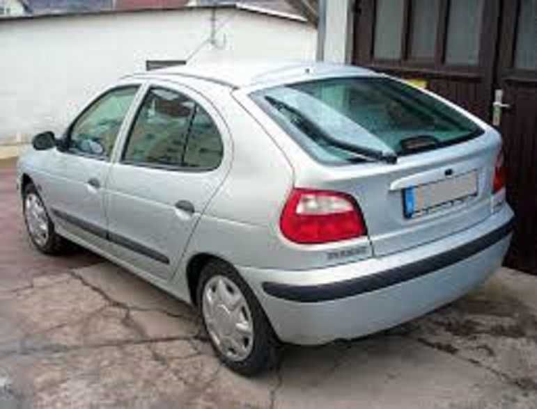 Belka tylna zawieszenia belka skrętna Renault Megane I 96-02 ABS bębny