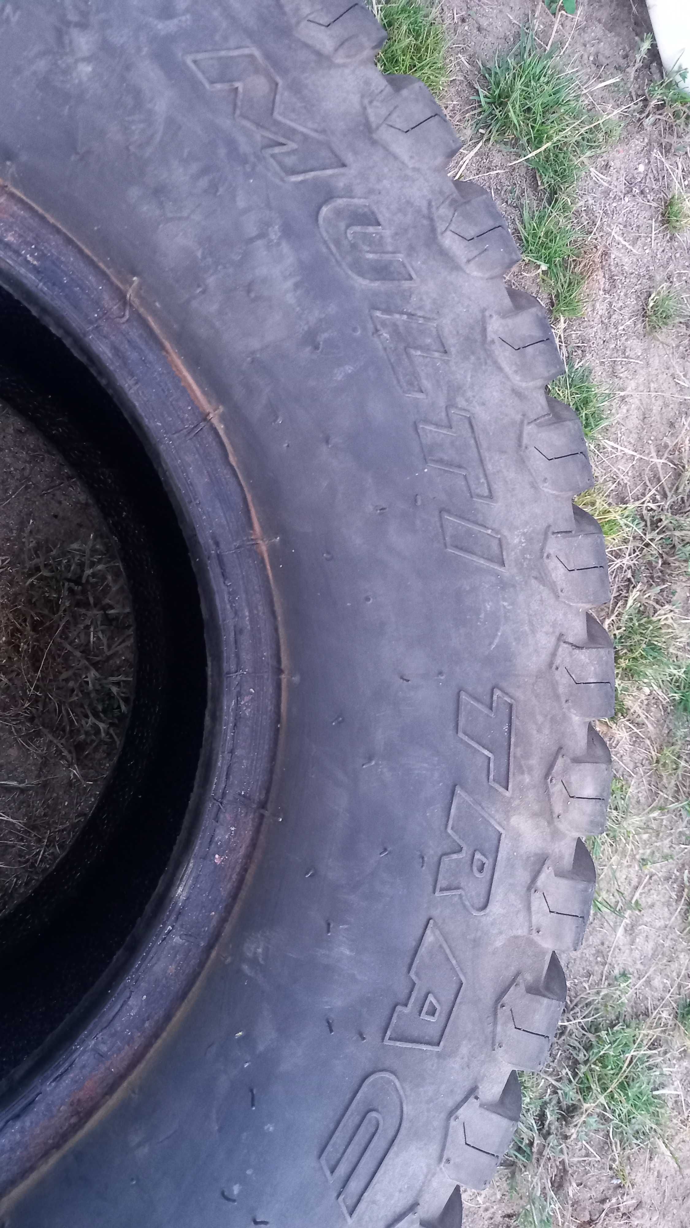 Opony trawiaste 2szt. CARLISLE 31x13.50-15 używane, 345/60-15 USA