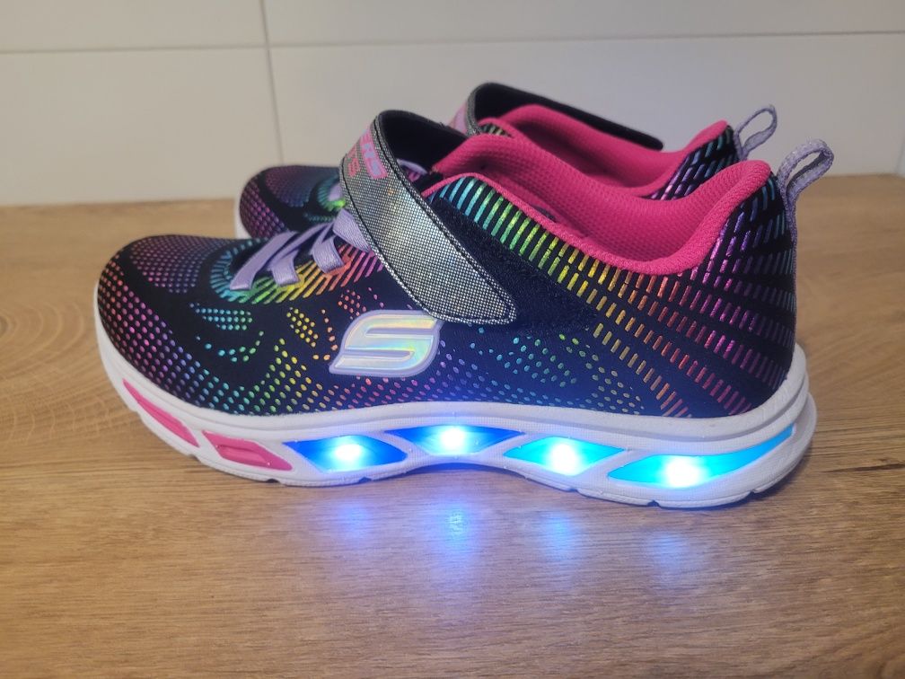 NOWE Skechers adidasy/sneakersy r. 36 wkładka 23 cm świecące S-Lights