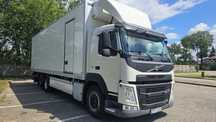 Volvo FM 410 6x2 Euro 6 chłodnia 21 palet super stan! niski przebieg! Świeży import!  rama do zabudowy, laweta wyjątkowo utrzymane!