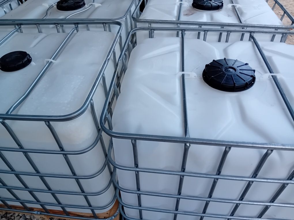 Depósito de plástico 1000l