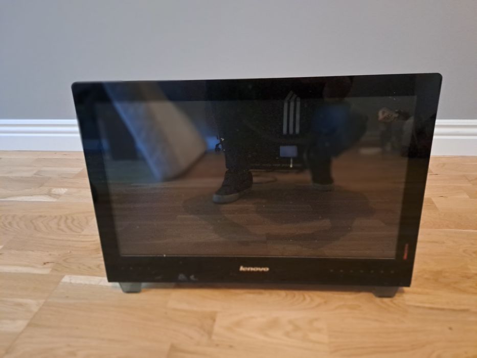 Komputer All-in-One Lenovo IdeaCentre B540.