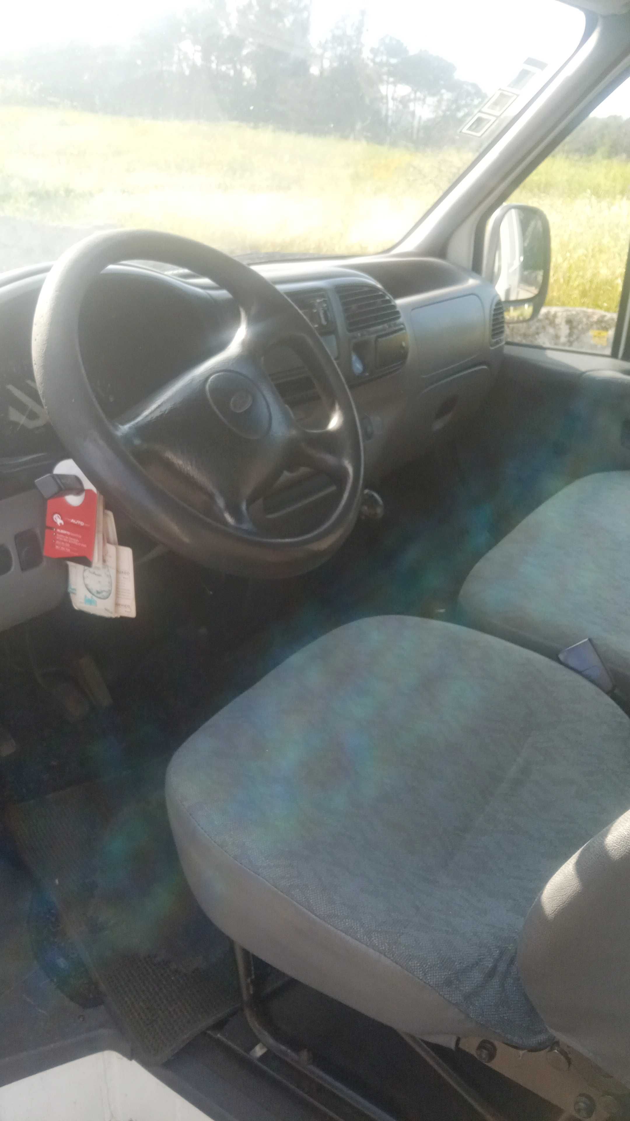 Ford Transit semi elevada