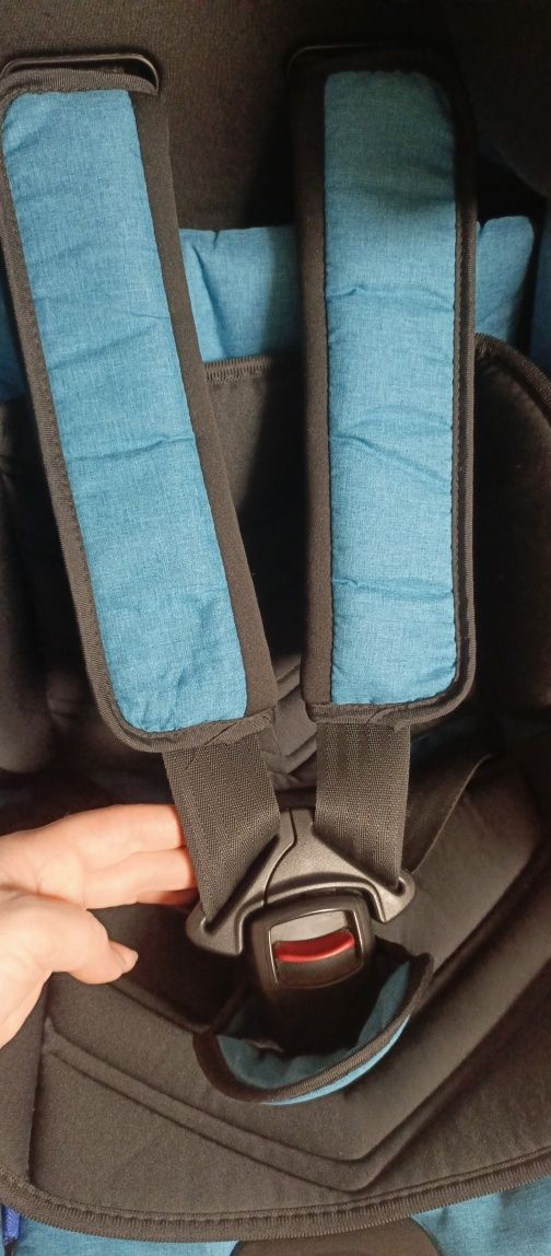 Axkid Minikid 2.0, plus mata i lusterko Smiki.