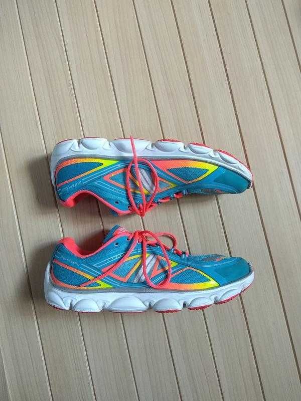 кроссовки спортивные дышащие brooks pureflow / 35.5р / стелька 22,5см