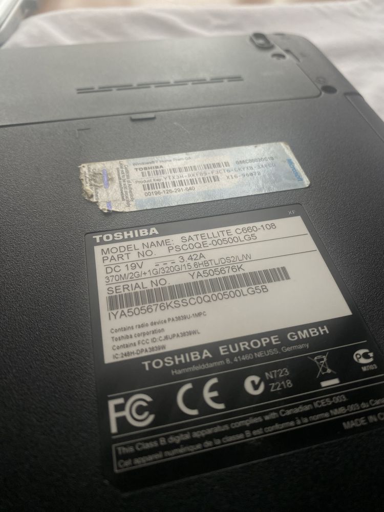Продам ноутбук Toshiba Satellite L850 / RAM 8 ГБ / SSD 256 ГБ