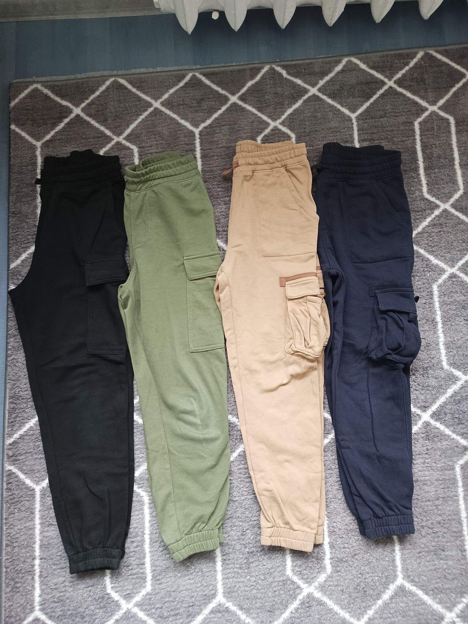 Spodnie dresowe cargo h&m 140 joggersy Minecraft
