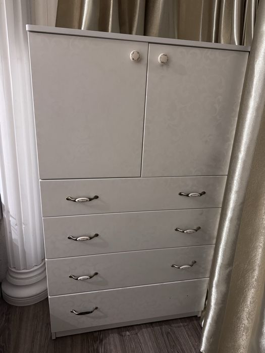 Комод мдф білий бу