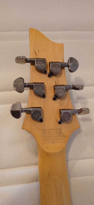 Guitarra eléctrica Schecter Omen Extreme-6 STBLK + Caixa Thomann