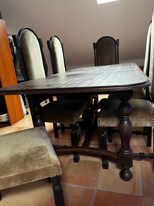 Mesa antiga c/6 cadeiras