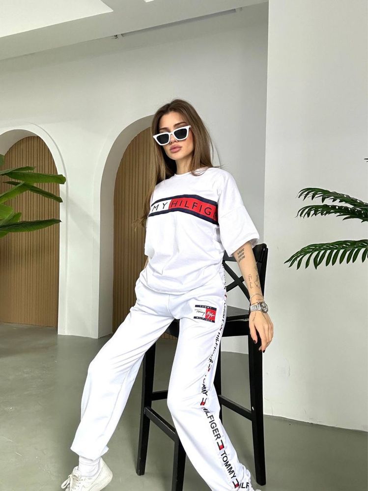 TOMMY HILFIGER 2024 Женский спортивный костюм белый футболка штаны хит