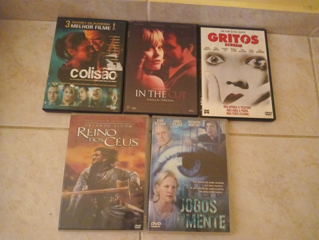 Filmes em Dvd diversos.