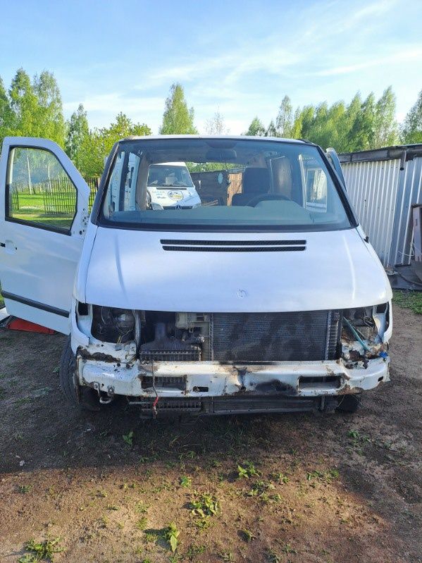 Vito 2003rok silnik 2,2cdi 110 kw  na części