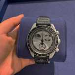 Omega Swatch Fazy Ziemi SO33M700 - astronomiczny, natychmiast do