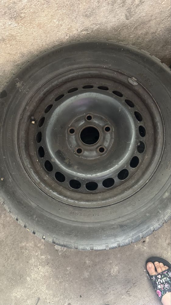 4x opony 15’  zimowe z felgami 5x112