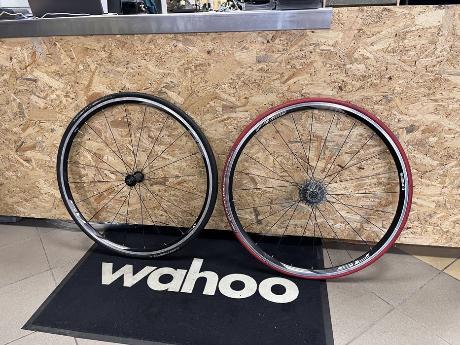 Komplet kół szosowych Shimano R5 pod szczeki i shimano 11s
