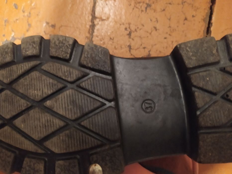 Продам лофери 37розмеру, в хорошому стані носилися один сезон