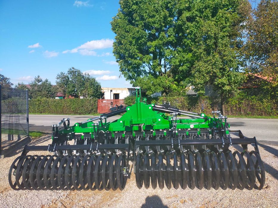 brona talerzowa hydrauliczna JANPOL SHREK 4m 560 talerz daszek 600