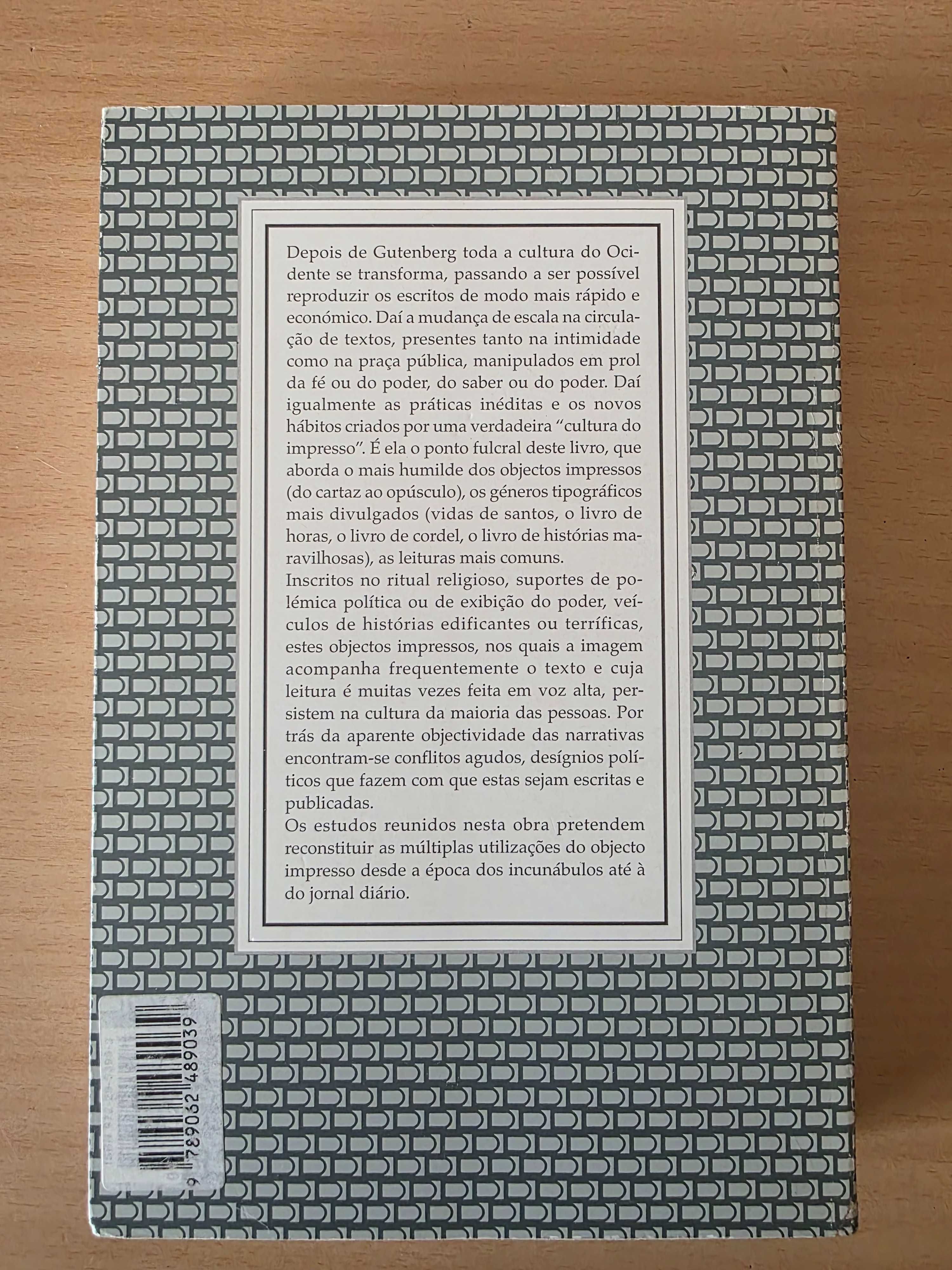 Livro "As Utilizações do Objecto Impresso" de Roger Chartier