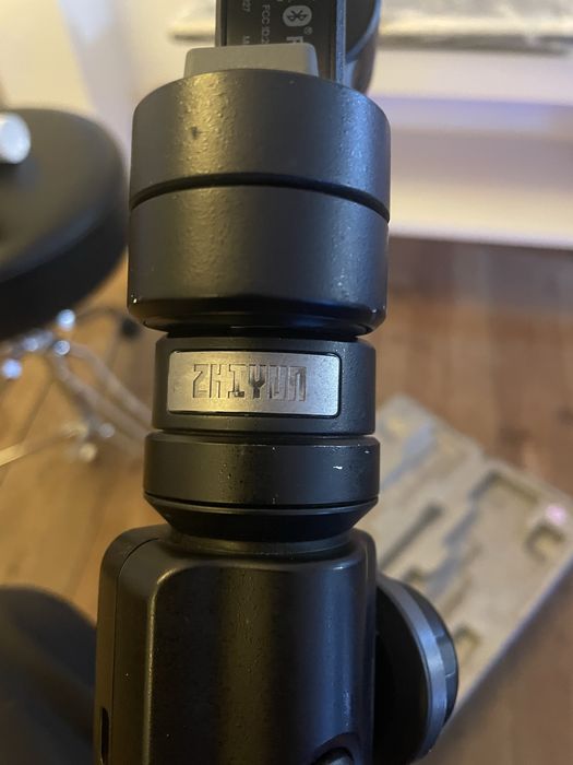 Estabilizador Gimbal para telemovel