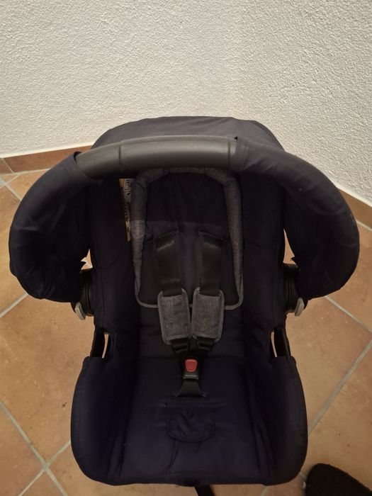 Carrinho bebé 3 em 1