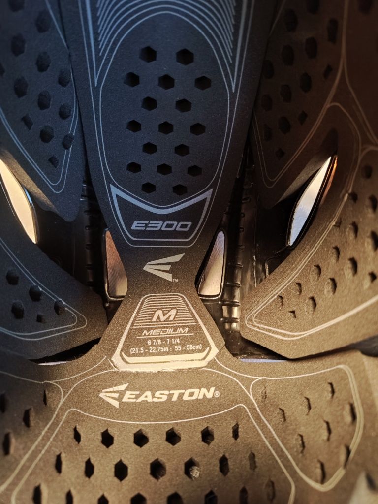 Kask hokejowy Easton E300 rozm. M