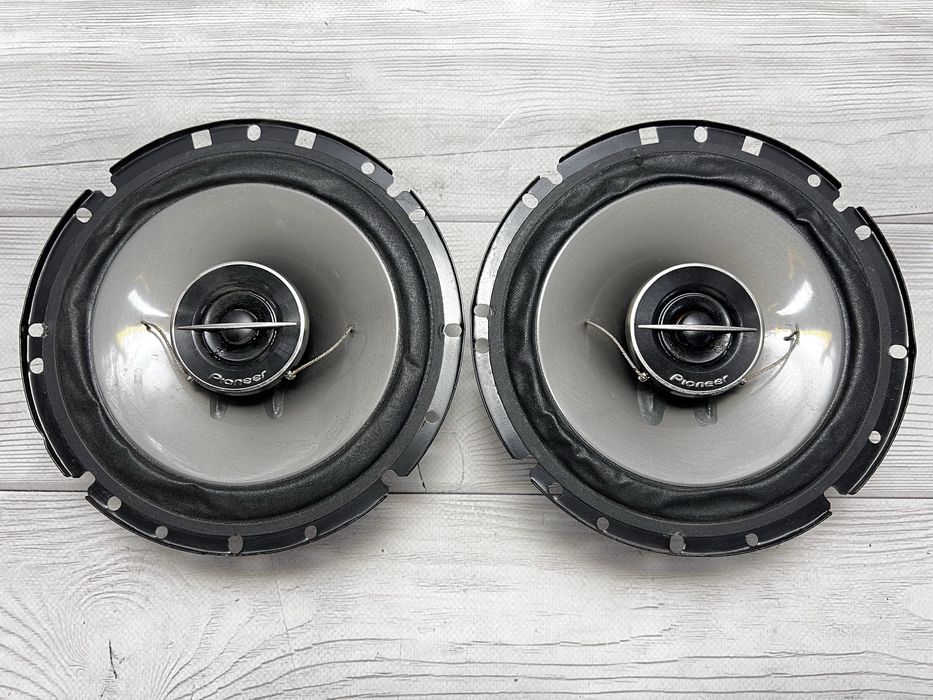 Коаксіальні динаміки / Динамики / Колонки Pioneer TS-G1722I (17 см)