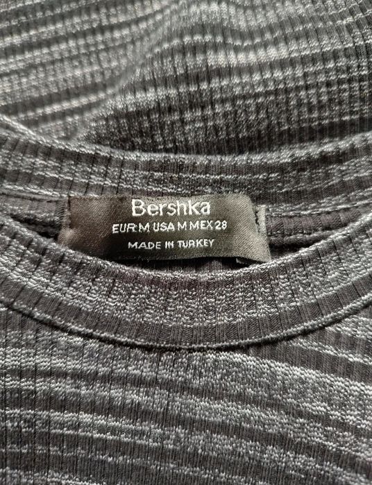 Dopasowana sukienka Bershka rozmiar M / 38 / 10 szary czarny marszenia