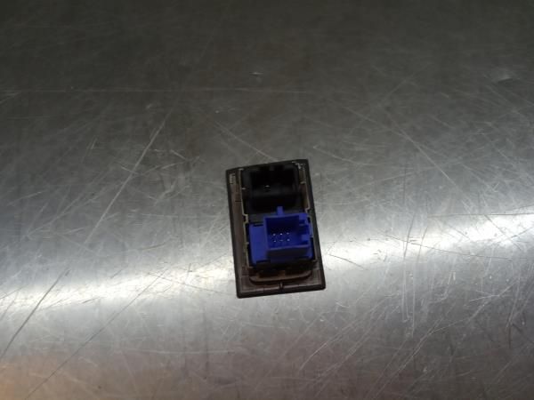 Botão / interruptor 4 piscas VOLKSWAGEN Golf VII (5G1, BQ1, BE1, BE2)