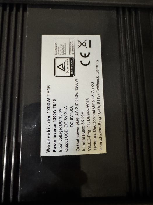 Інвертор Technaxx TE16 1200W 12V → 220V, стан відмінний