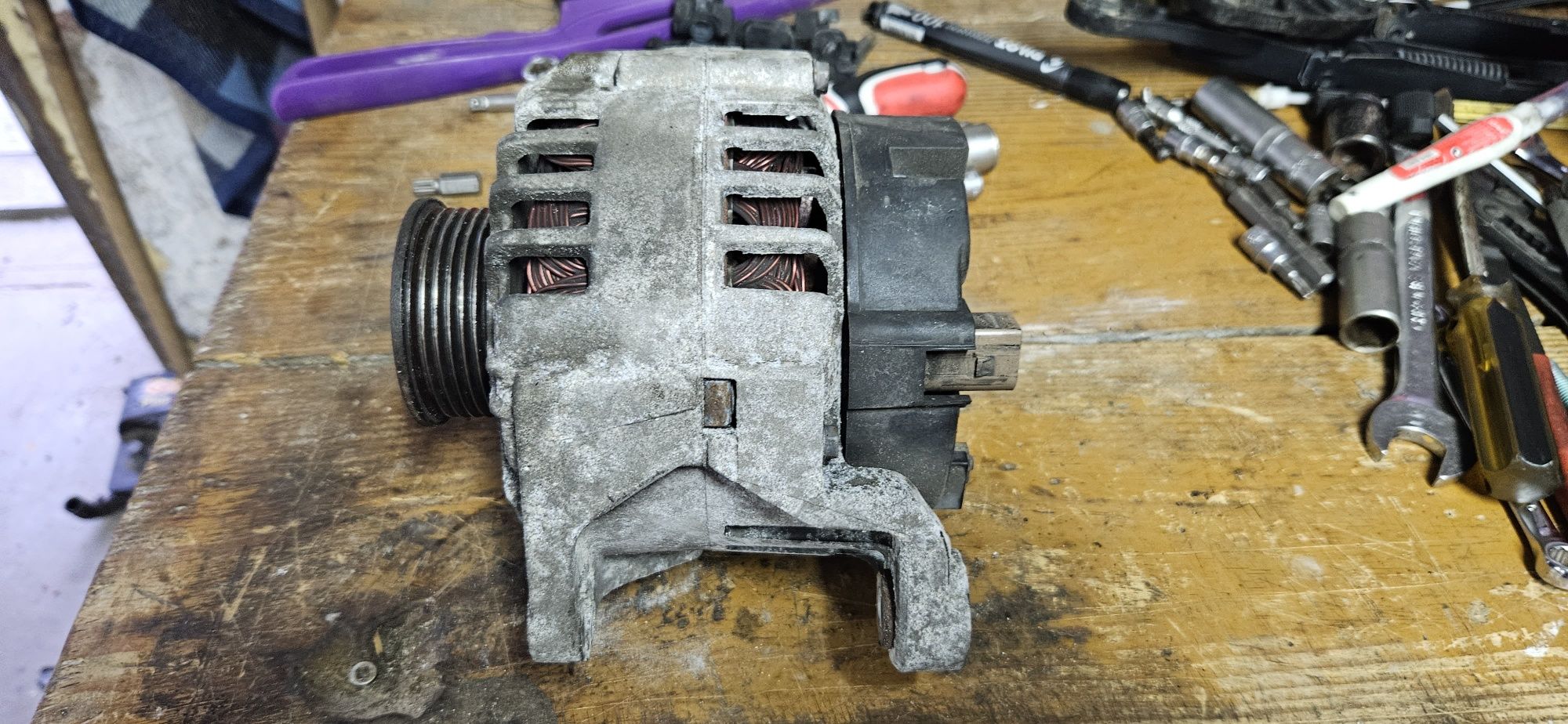 Alternator Audi A6 A4 Passat B5 Superb 2.4 v6 3.0 v6 asn