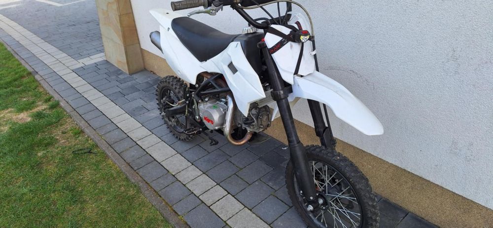 Pit Bake MRF 140 RC