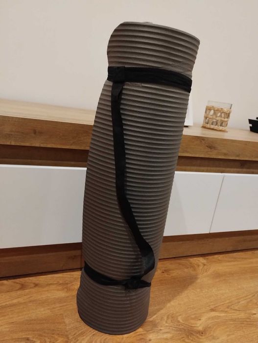 Mata do ćwiczeń szara