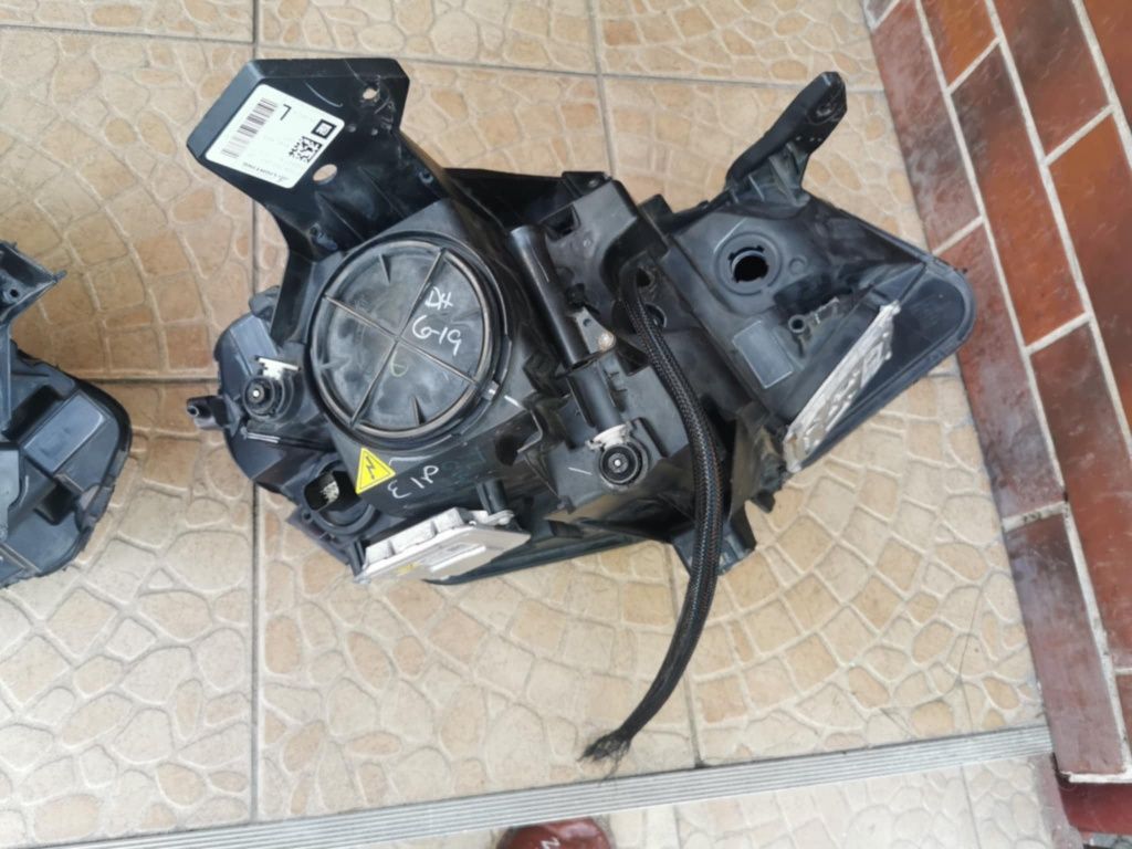 Sprzedam kpl lamp do Camaro