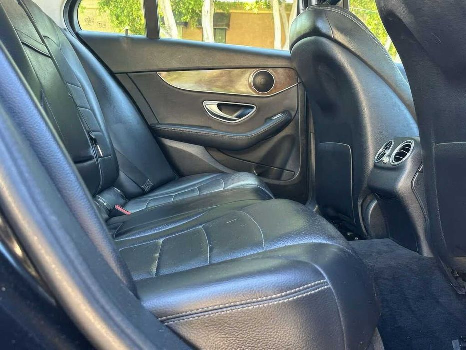 Mercedes-Benz C-Class C 300      2017