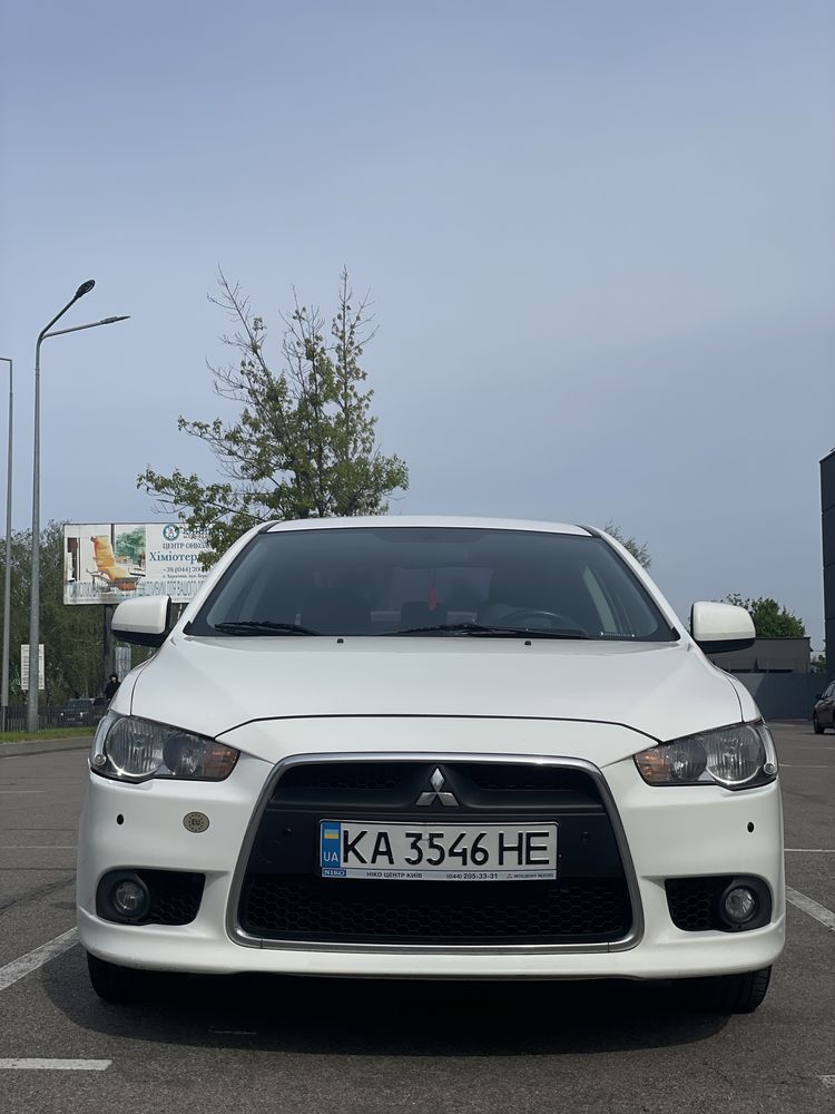Mitsubishi lancer X